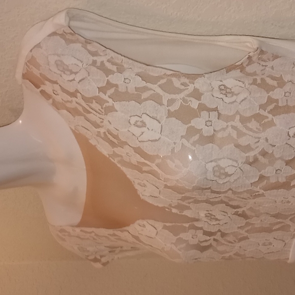 Boston Proper Lace Ruched Knit Tunic - Picture 3 of 11